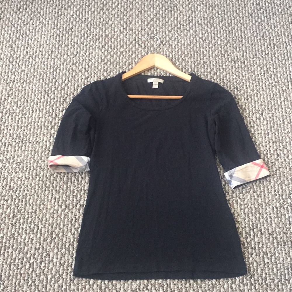 Burberry quarter sleeve top